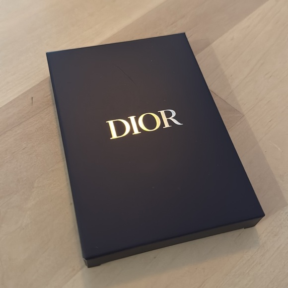 Dior Men's Navy Card Holder - Picture 5 of 5
